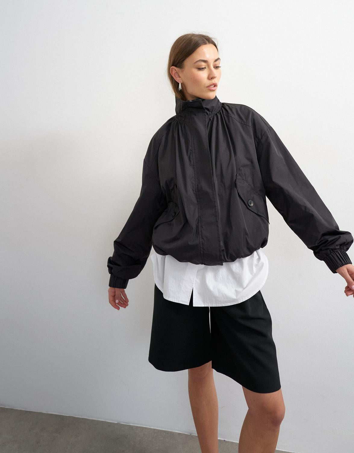 model_shot-detail
